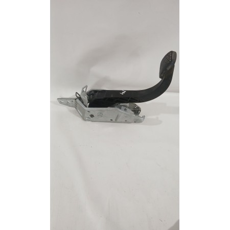 Recambio de pedal embrague para opel astra g hatchback (t98) 1.6 (f08, f48) referencia OEM IAM 13173772  