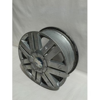Recambio de llanta para ford fusion (ju_) 1.6 referencia OEM IAM 2S51AC  
