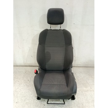 ASIENTO DELANTERO IZQUIERDO 