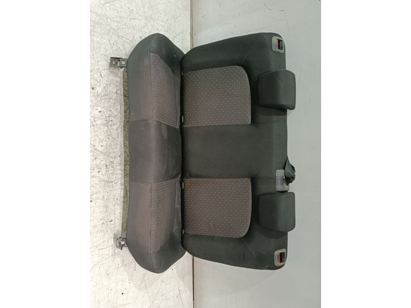 Recambio de asiento trasero para fiat grande punto (199_) 1.4 (199axb11, 199axb1a, 199bxb1a, 199axl1a) referencia OEM IAM   
