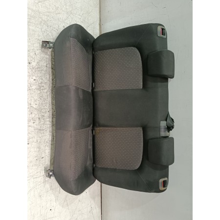 Recambio de asiento trasero para fiat grande punto (199_) 1.4 (199axb11, 199axb1a, 199bxb1a, 199axl1a) referencia OEM IAM   