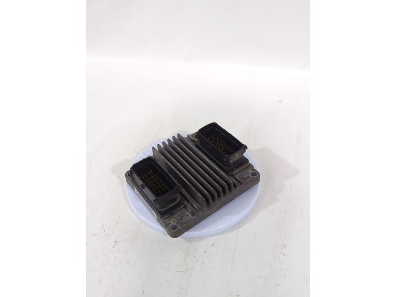 Recambio de centralita motor uce para daewoo kalos sedán (klas) 1.4 referencia OEM IAM 96417550  
