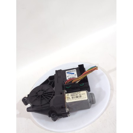 Recambio de motor elevalunas delantero izquierdo para volkswagen golf v (1k1) 1.9 tdi referencia OEM IAM 1K0959701K  