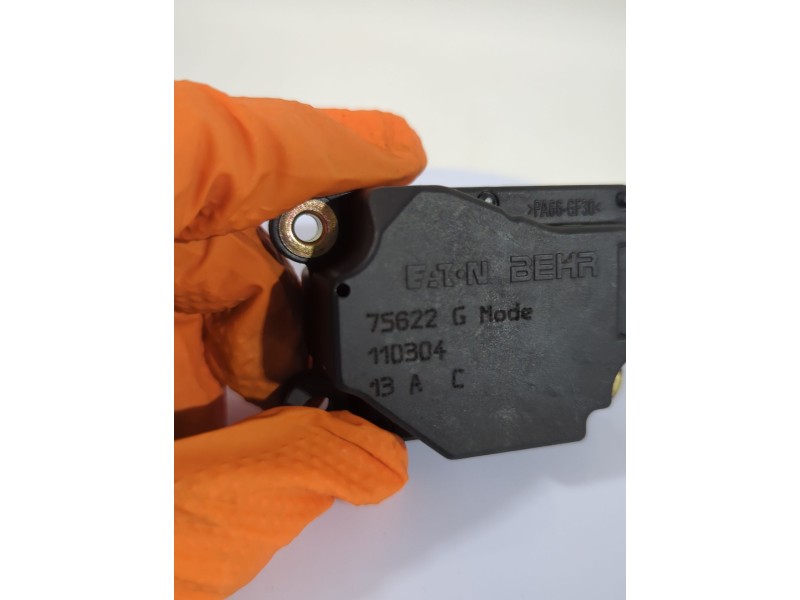 Recambio de motor apertura trampilla para volvo xc90 i (275) d5 awd referencia OEM IAM 75622G  
