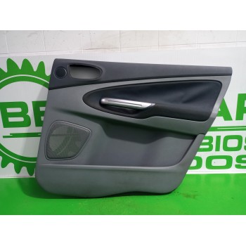 GUARNECIDO PUERTA TRASERA DERECHA 6M21U27406 