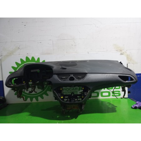 Recambio de salpicadero para opel corsa e expression referencia OEM IAM 39061297  