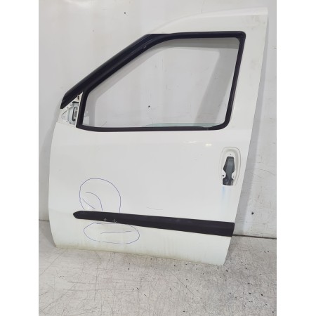 Recambio de puerta delantera izquierda para fiat doblo cargo (263_) 1.3 d multijet referencia OEM IAM 0000052155068  