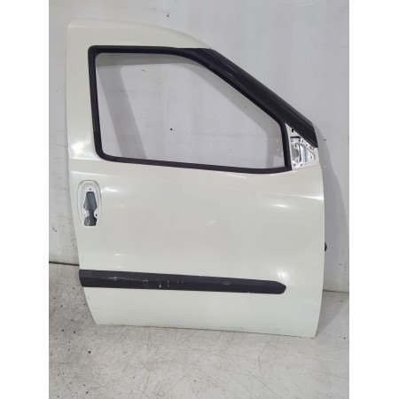 Recambio de puerta delantera derecha para fiat doblo cargo (263_) 1.3 d multijet referencia OEM IAM 0000052155064  