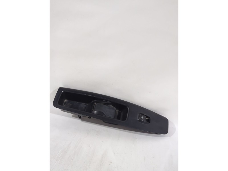 Recambio de mando elevalunas delantero derecho para fiat doblo cargo (263_) 1.3 d multijet referencia OEM IAM 0000735498675/7355