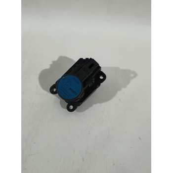 Recambio de motor apertura trampilla para alfa romeo 147 (937_) 1.9 jtdm 8v (937.axd1a, 937.axu1a, 937.bxu1a) referencia OEM IAM