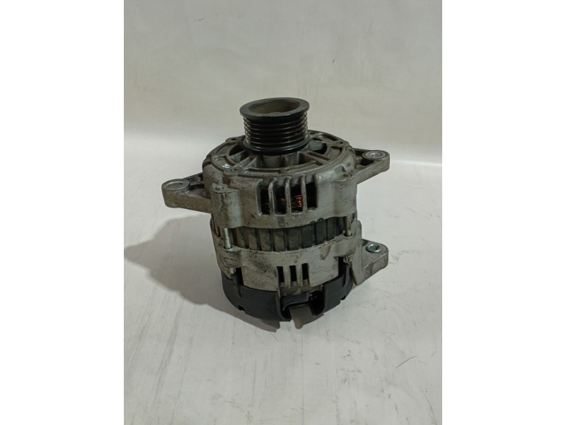 Recambio de alternador para daewoo kalos sedán (klas) 1.4 referencia OEM IAM 96499043  