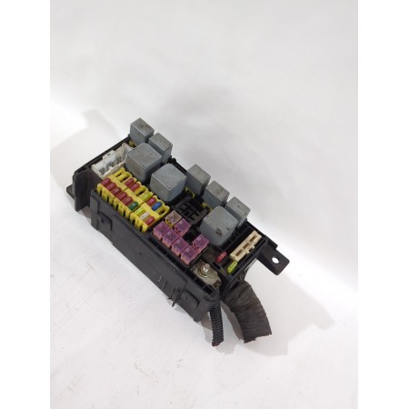 Recambio de caja reles / fusibles para daewoo kalos sedán (klas) 1.4 referencia OEM IAM 96539834  