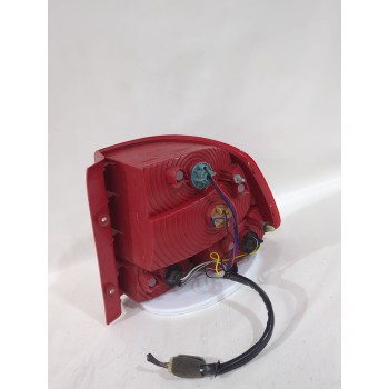 Recambio de piloto trasero izquierdo para daewoo kalos sedán (klas) 1.4 referencia OEM IAM 96540268/082221909L  
