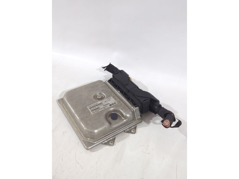 Recambio de centralita motor uce para fiat doblo cargo (263_) 1.3 d multijet referencia OEM IAM 55266283  