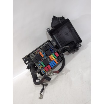 Recambio de caja reles / fusibles para fiat doblo cargo (263_) 1.3 d multijet referencia OEM IAM 51839437  