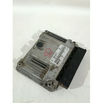 Recambio de centralita motor uce para chevrolet captiva (c100, c140) 2.0 d referencia OEM IAM 96858577  