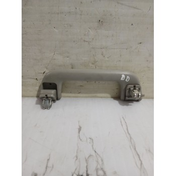 ASIDERO TECHO DELANTERO DERECHO 7461005140B0 