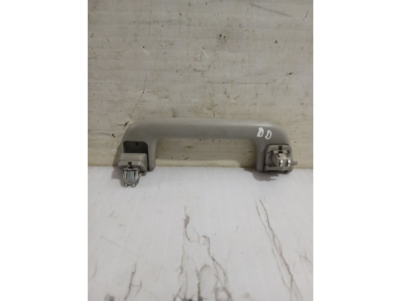 Recambio de asidero techo delantero derecho para toyota auris (_e15_) 1.33 dual-vvti (nre150_) referencia OEM IAM 7461005140B0  