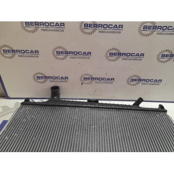 Recambio de radiador agua para land rover discovery 2.7 td v6 cat referencia OEM IAM PCC500300  