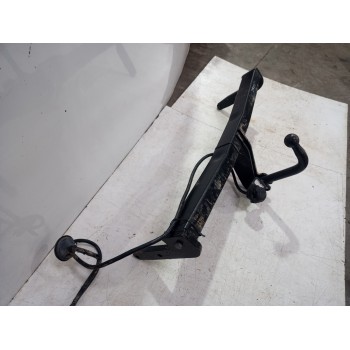 Recambio de enganche remolque para kia sportage (nq5) drive referencia OEM IAM 55R012600  