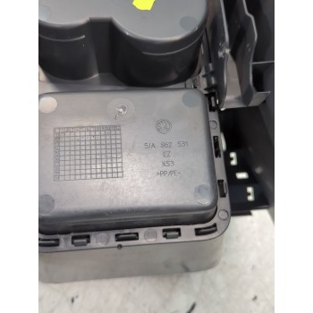 Recambio de consola central para seat toledo iv (kg3) 1.2 tsi referencia OEM IAM 5JA862531  