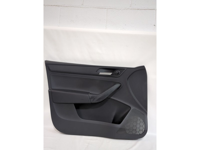 Recambio de guarnecido puerta delantera izquierda para seat toledo iv (kg3) 1.2 tsi referencia OEM IAM 5JBSEC011B  