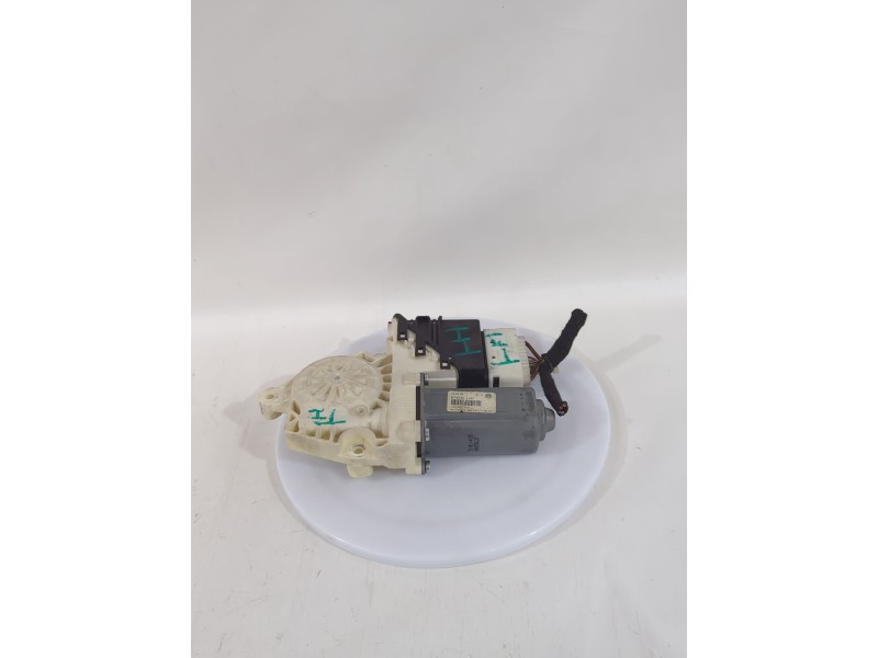 Recambio de motor elevalunas trasero izquierdo para volkswagen passat b6 (3c2) 2.0 tdi 16v referencia OEM IAM 1K0959703  