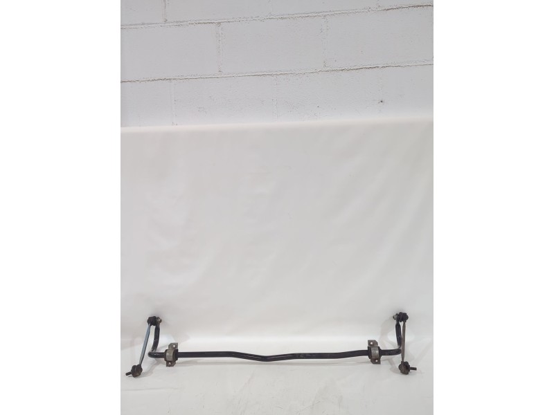 Recambio de barra estabilizadora delantera para seat toledo iv (kg3) 1.2 tsi referencia OEM IAM 6Q0411305AM  