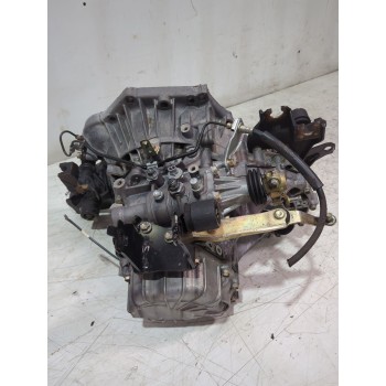 Recambio de caja cambios para toyota avensis (_t25_) 1.8 (zzt251_) referencia OEM IAM 3030012F00  