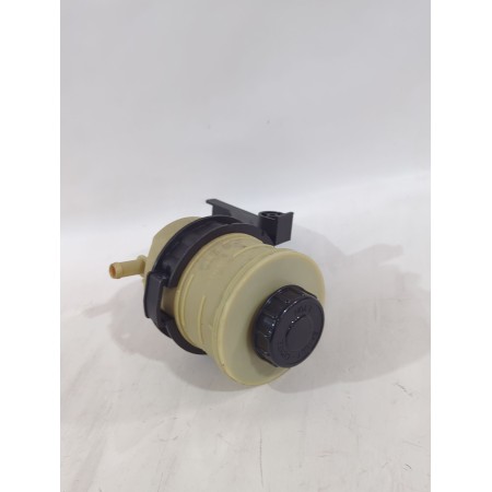 Recambio de deposito servo para citroën jumpy ii furgoneta 1.6 hdi 90 16v referencia OEM IAM 7700782884  