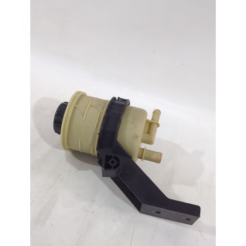 Recambio de deposito servo para citroën jumpy ii furgoneta 1.6 hdi 90 16v referencia OEM IAM 7700782884  