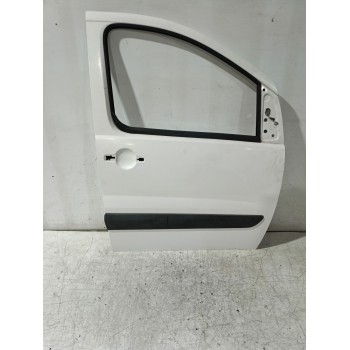 PUERTA DELANTERA DERECHA 9004X7 