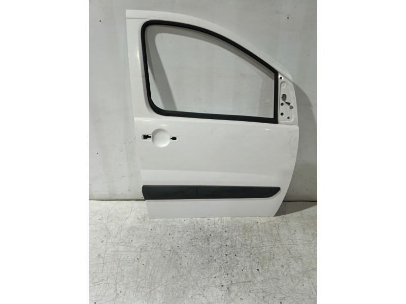 Recambio de puerta delantera derecha para citroën jumpy ii furgoneta 1.6 hdi 90 16v referencia OEM IAM 9004X7  