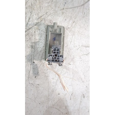 Recambio de luz interior para toyota auris (_e15_) 1.6 (zre151_) referencia OEM IAM 8134030100  