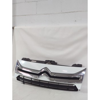 Recambio de rejilla paragolpes delantero para citroën jumpy ii furgoneta 1.6 hdi 90 16v referencia OEM IAM 1440172580  