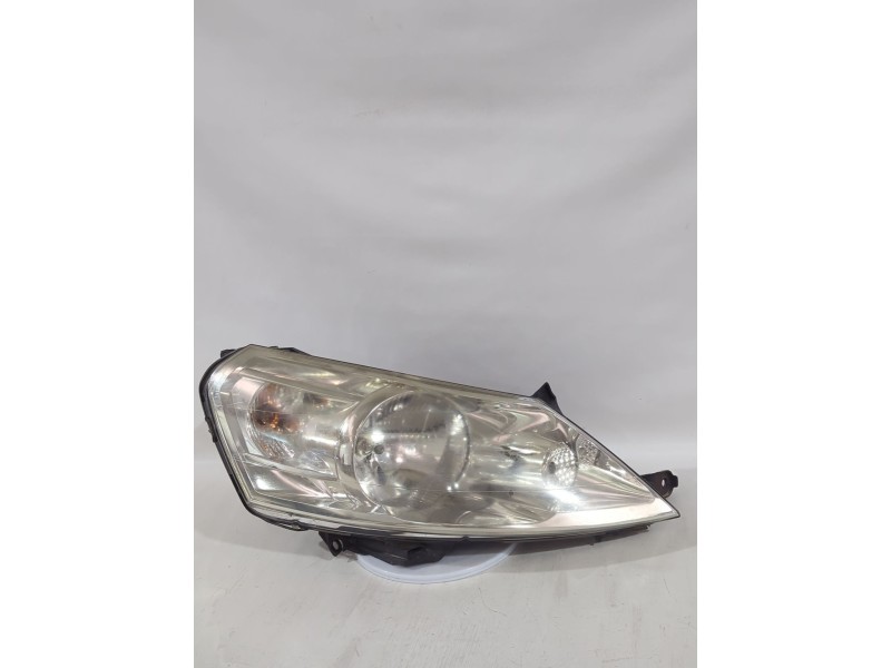 Recambio de faro derecho para citroën jumpy ii furgoneta 1.6 hdi 90 16v referencia OEM IAM 6206C5/1401367980  