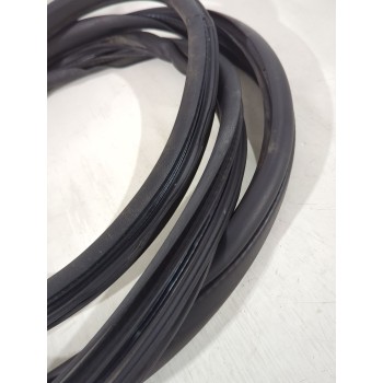 Recambio de gomas contorno puerta para fiat doblo cargo (263_) 1.3 d multijet referencia OEM IAM 46814072  