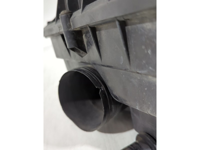 Recambio de caja filtro aire para opel vectra c (z02) 2.2 dti 16v (f69) referencia OEM IAM 9177266  