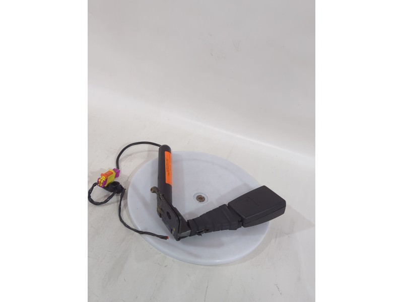 Recambio de enganche cinturon trasero izquierdo para opel vectra c (z02) 2.2 dti 16v (f69) referencia OEM IAM 24463288F  