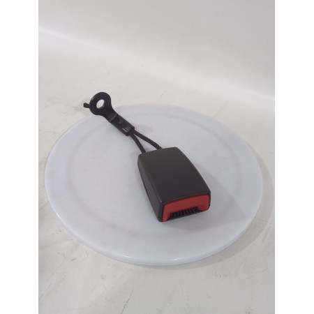 Recambio de enganche cinturon trasero central para opel vectra c (z02) 2.2 dti 16v (f69) referencia OEM IAM 24465998F  