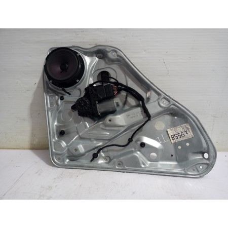 Recambio de elevalunas trasero izquierdo para volkswagen passat berlina (3b3) advance referencia OEM IAM 3B5839755C  