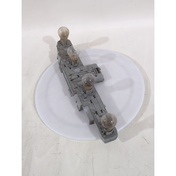 Recambio de portalamparas para opel zafira / zafira family b (a05) 1.9 cdti (m75) referencia OEM IAM ULO3343  