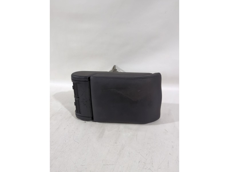Recambio de apoyabrazos central para opel vectra c (z02) 2.2 dti 16v (f69) referencia OEM IAM 13107547  