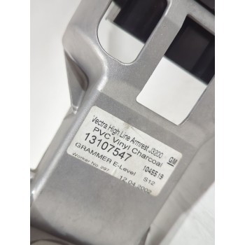 Recambio de apoyabrazos central para opel vectra c (z02) 2.2 dti 16v (f69) referencia OEM IAM 13107547  