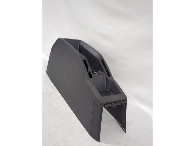 Recambio de consola central para opel zafira / zafira family b (a05) 1.9 cdti (m75) referencia OEM IAM 13144422  