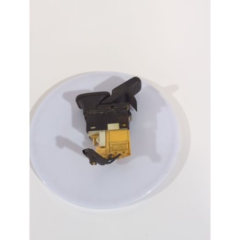Recambio de interruptor para ford fiesta ii (fbd) 1.1 (fbd) referencia OEM IAM 84FG18C621CB  