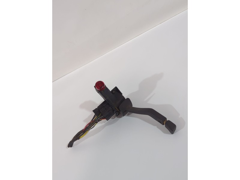 Recambio de mando luces para ford fiesta ii (fbd) 1.1 (fbd) referencia OEM IAM 84FG13B302BA  