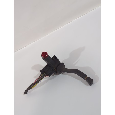 Recambio de mando luces para ford fiesta ii (fbd) 1.1 (fbd) referencia OEM IAM 84FG13B302BA  
