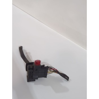 Recambio de mando luces para ford fiesta ii (fbd) 1.1 (fbd) referencia OEM IAM 84FG13B302BA  