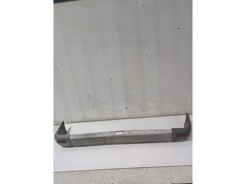 Recambio de paragolpes trasero para ford fiesta ii (fbd) 1.1 (fbd) referencia OEM IAM 84FB17A895AA/84FB17A894AA  